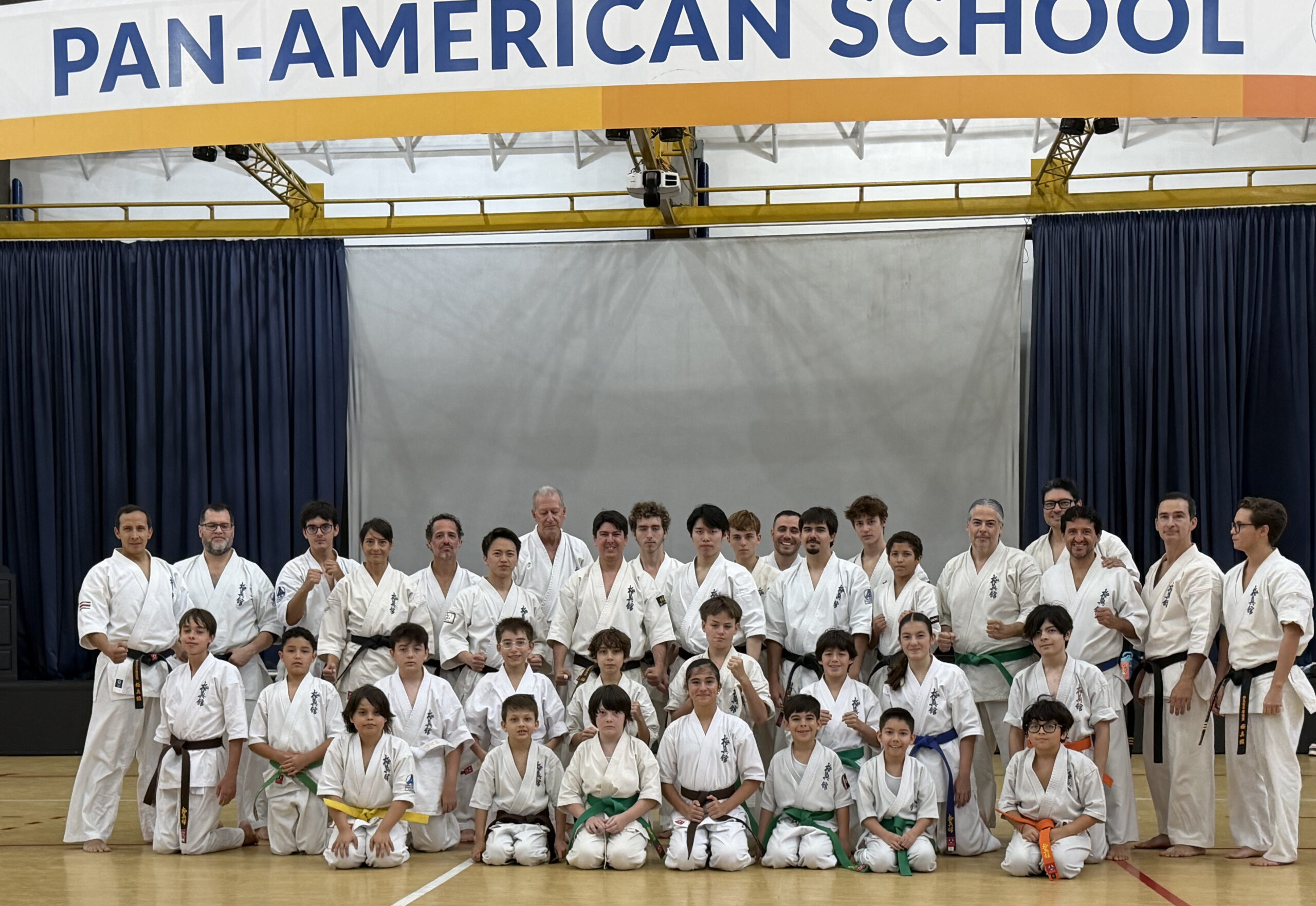 Visita de 2 campeones mundiales a Costa Rica
